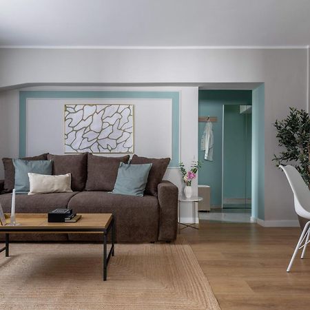 Holt - Sublime Minty Green 1Br On The Park Bukarest Exterior foto
